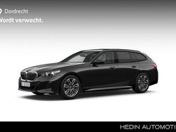 Zwart Gebruikt 2025 BMW 520 M Sport Stationwagen | € 61.895