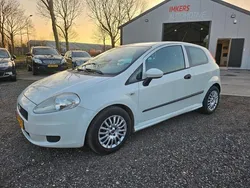 Wit Gebruikt 2010 Fiat Grande Punto Hatchback | € 1.100 (Eerlijke prijs)