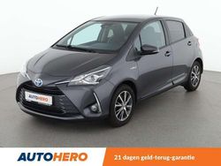Grijs Gebruikt 2019 Toyota Yaris Hybrid Club Hatchback | € 17.249 (Iets duurder)