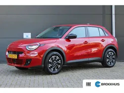 Rood Gebruikt 2024 Fiat 600E Red SUV | € 24.900 (Eerlijke prijs)
