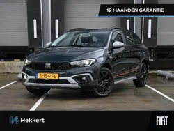 Groen, metallic lak Gebruikt 2023 Fiat Tipo Cross Stationwagen | € 25.995 (Eerlijke prijs)