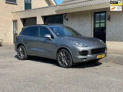 Grijs Gebruikt 2016 Porsche Cayenne SUV | € 35.950 (Super prijs)