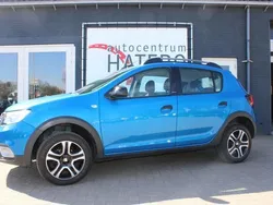 Blauw Gebruikt 2019 Dacia Sandero Stepway Hatchback | € 11.990 (Eerlijke prijs)