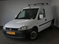 Wit Gebruikt 2008 Opel Combo Comfort MPV | € 1.950