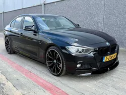 Zwart Gebruikt 2015 BMW 320 Executive Sedan | € 20.499 (Duur)