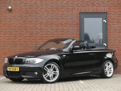 Zwart Gebruikt 2011 BMW 118 Cabriolet M Sport Cabriolet | € 14.950 (Iets duurder)