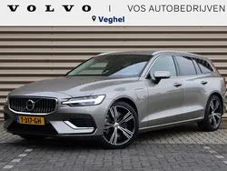 Grijs Gebruikt 2021 Volvo V60 Inscription Stationwagen | € 34.950 (Eerlijke prijs)