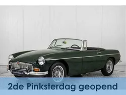 Groen Gebruikt 1968 MG B | € 25.900