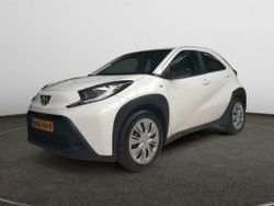 Wit Gebruikt 2024 Toyota Aygo X Limited SUV | € 17.990
