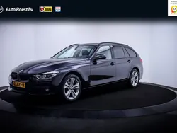 Zwart Gebruikt 2018 BMW 320 Executive Stationwagen | € 22.125 (Goede deal)