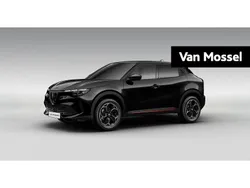 Zwart Nieuw 2025 Alfa Romeo Junior Edizione Speciale SUV | € 40.360 (Iets duurder)