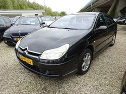 Zwart Gebruikt 2007 Citroën C5 Hatchback | € 1.295 (Eerlijke prijs)