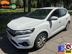 Wit Gebruikt 2023 Dacia Sandero Essentiel Hatchback | € 12.900 (Super prijs)