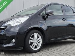 Zwart Gebruikt 2013 Toyota Verso-S MPV | € 9.950 (Eerlijke prijs)