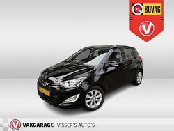 Zwart Gebruikt 2015 Hyundai i20 Hatchback | € 7.950 (Eerlijke prijs)