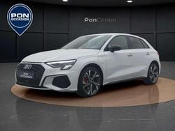 Wit Gebruikt 2022 Audi A3 Sportback e-tron Competition Sedan | € 29.950 (Super prijs)