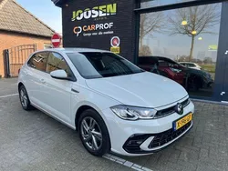 Grijs Gebruikt 2023 VW Polo R-line Hatchback | € 22.950 (Iets duurder)