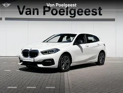 Wit Gebruikt 2021 BMW 118 Sport Line Hatchback | € 24.900 (Eerlijke prijs)