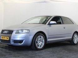 Grijs Gebruikt 2004 Audi A3 Attraction Hatchback | € 2.999 (Iets duurder)