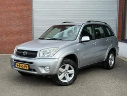 Grijs Gebruikt 2004 Toyota RAV4 Sol SUV | € 7.799 (Eerlijke prijs)