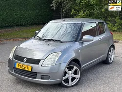 Grijs Gebruikt 2005 Suzuki Swift GLS Hatchback | € 1.500 (Goede deal)