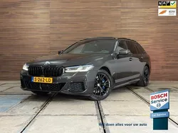 Grijs Gebruikt 2020 BMW 530 Executive Stationwagen | € 38.780 (Iets duurder)