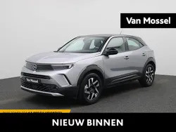 Grijs Gebruikt 2023 Opel Mokka-e Elegance SUV | € 21.900 (Eerlijke prijs)