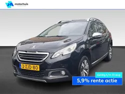 Zwart Gebruikt 2015 Peugeot 2008 Allure SUV | € 9.950 (Eerlijke prijs)