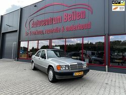 Grijs Gebruikt 1989 Mercedes 190 Sedan | € 10.950