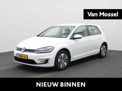 Wit Gebruikt 2020 VW e-Golf Hatchback | € 13.945 (Eerlijke prijs)