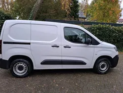 Wit Gebruikt 2023 Citroën Berlingo PureTech MPV | € 14.950