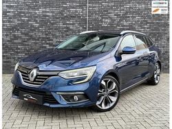Blauw Gebruikt 2017 Renault Mégane GrandTour Bose Edition Stationwagen | € 13.900 (Eerlijke prijs)