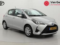 Grijs Gebruikt 2018 Toyota Yaris Hybrid Hatchback | € 15.250 (Eerlijke prijs)