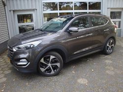 Bruin Gebruikt 2017 Hyundai Tucson Premium SUV | € 21.900 (Eerlijke prijs)