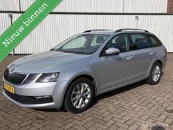 Grijs Gebruikt 2018 Skoda Octavia Business Line Stationwagen | € 8.700 (Eerlijke prijs)