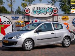 Grijs Gebruikt 2008 Renault Clio II Hatchback | € 4.450 (Duur)