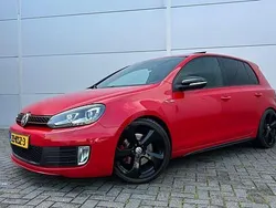 Rood Gebruikt 2010 VW Golf VI Edition Hatchback | € 13.950 (Duur)