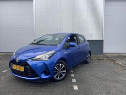 Blauw Gebruikt 2018 Toyota Yaris Hybrid Active Hatchback | € 15.549 (Eerlijke prijs)