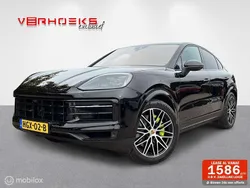 Zwart Gebruikt 2023 Porsche Cayenne SUV | € 119.750 (Duur)