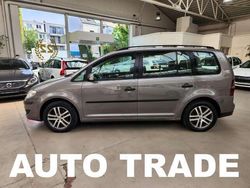 Grijs Gebruikt 2009 VW Touran MPV | € 4.800