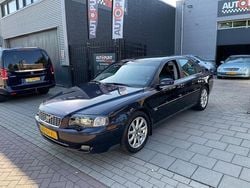 Blauw, metallic lak Gebruikt 2006 Volvo S80 Summum Sedan | € 2.499 (Super prijs)