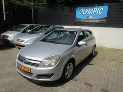 Grijs Gebruikt 2005 Opel Astra Business Hatchback | € 1.350 (Eerlijke prijs)