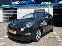 Zwart Gebruikt 2013 Renault Twingo Authentique Hatchback | € 3.450 (Eerlijke prijs)