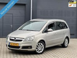 Grijs Gebruikt 2007 Opel Zafira MPV | € 3.950 (Eerlijke prijs)