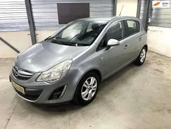 Grijs Gebruikt 2011 Opel Corsa Edition Hatchback | € 4.500 (Eerlijke prijs)