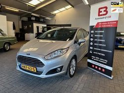 Grijs Gebruikt 2015 Ford Fiesta Titanium Hatchback | € 9.950 (Eerlijke prijs)