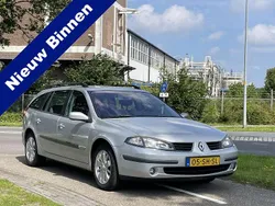 Grijs Gebruikt 2006 Renault Laguna GrandTour Dynamique Stationwagen | € 1.750