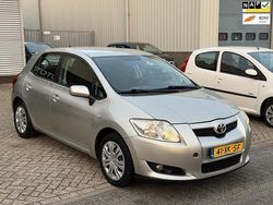 Grijs (metallic) Gebruikt 2007 Toyota Auris Business Edition Hatchback | € 3.490 (Goede deal)