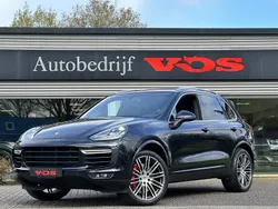 Blauw Gebruikt 2024 Porsche Cayenne Turbo SUV | € 59.900