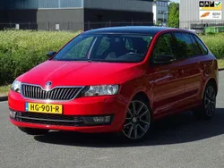 Rood Gebruikt 2015 Skoda Rapid Hatchback | € 7.999 (Eerlijke prijs)